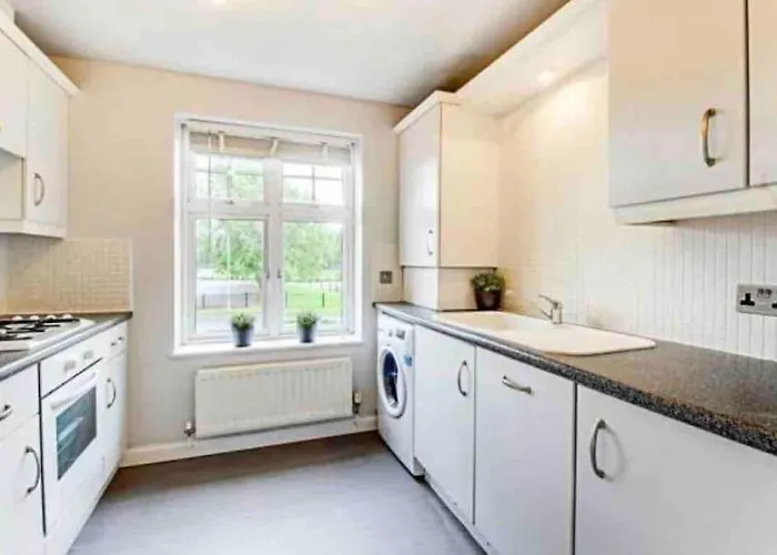 Appartement The Wickets - 2 Bedroom Overlooking Cricket Club Marton-in-Cleveland