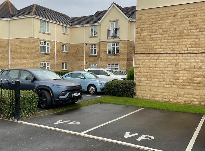 The Wickets - 2 Bedroom Overlooking Cricket Club Appartement